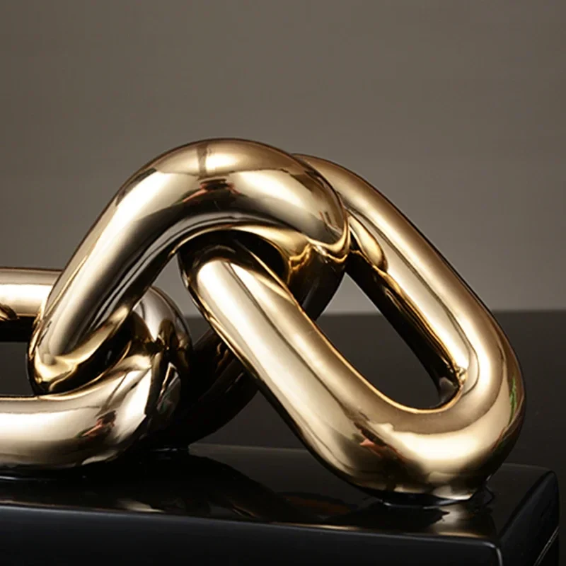 Aurion Golden Chain Links - Image 4