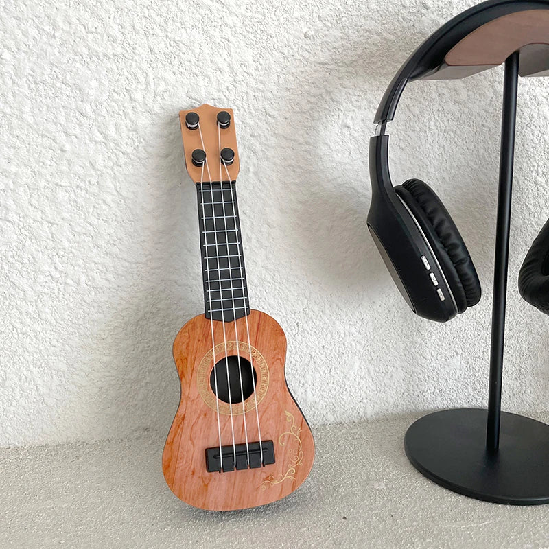 Bonita Mini Ukulele - Image 3