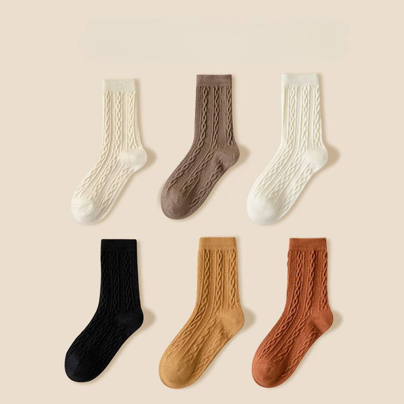 Cable Crew Socks - Image 11