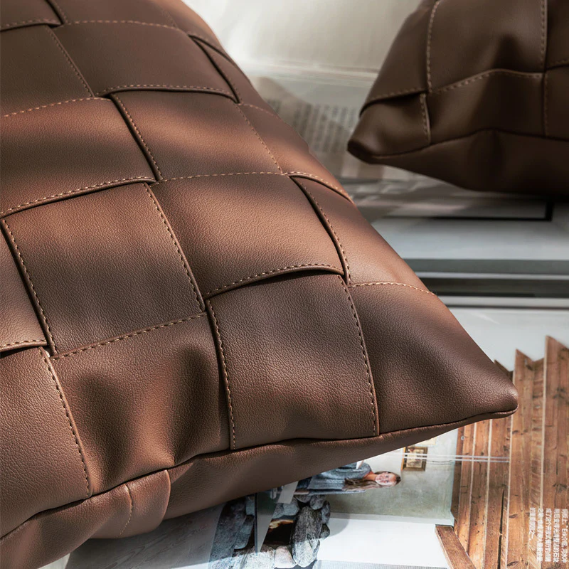 Chelsea Grid Pillow Case - Image 4