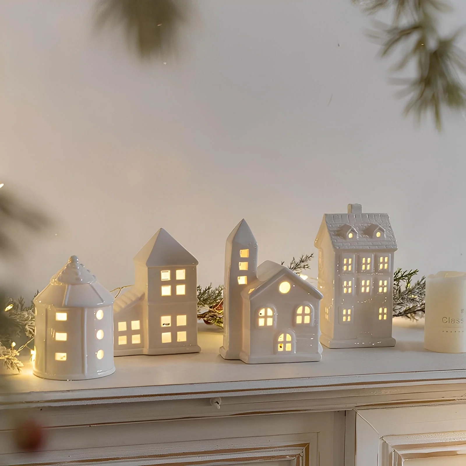 Dale Ceramic Tealight Village - Image 7