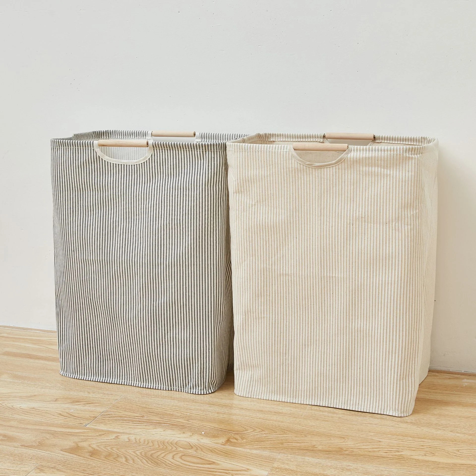 Dixon Waterproof Laundry Bag - Image 3