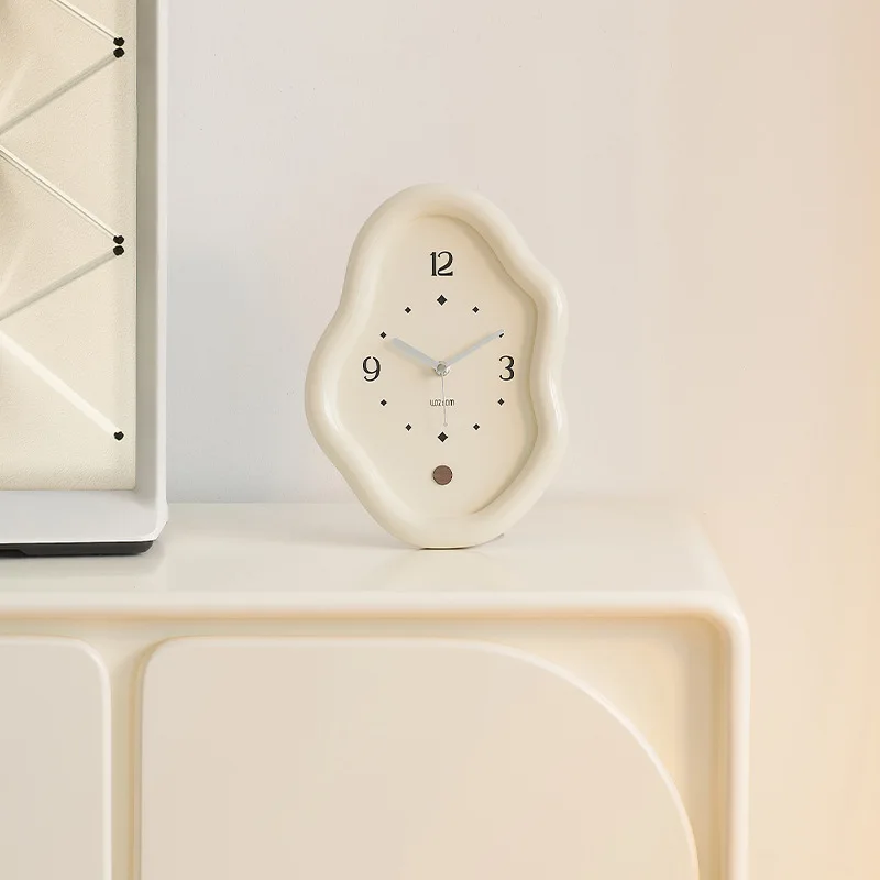Infinity Fluid Clock - Image 7