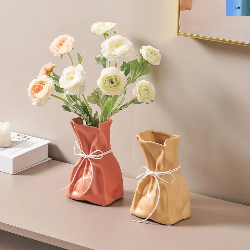 Knotique Blossom Vase - Image 3