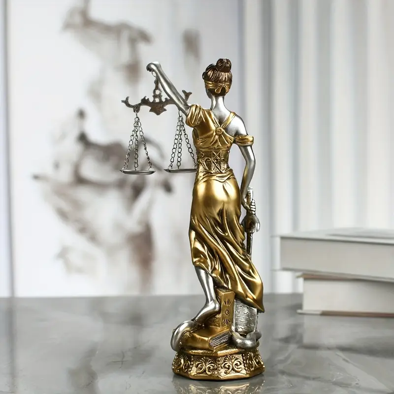 Lady Justice Sculpted Figurine - Image 4