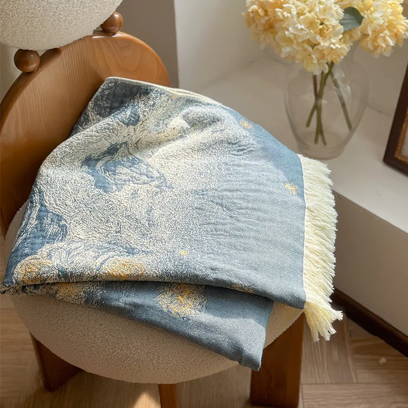 Lune Patchwork Blanket - Image 4