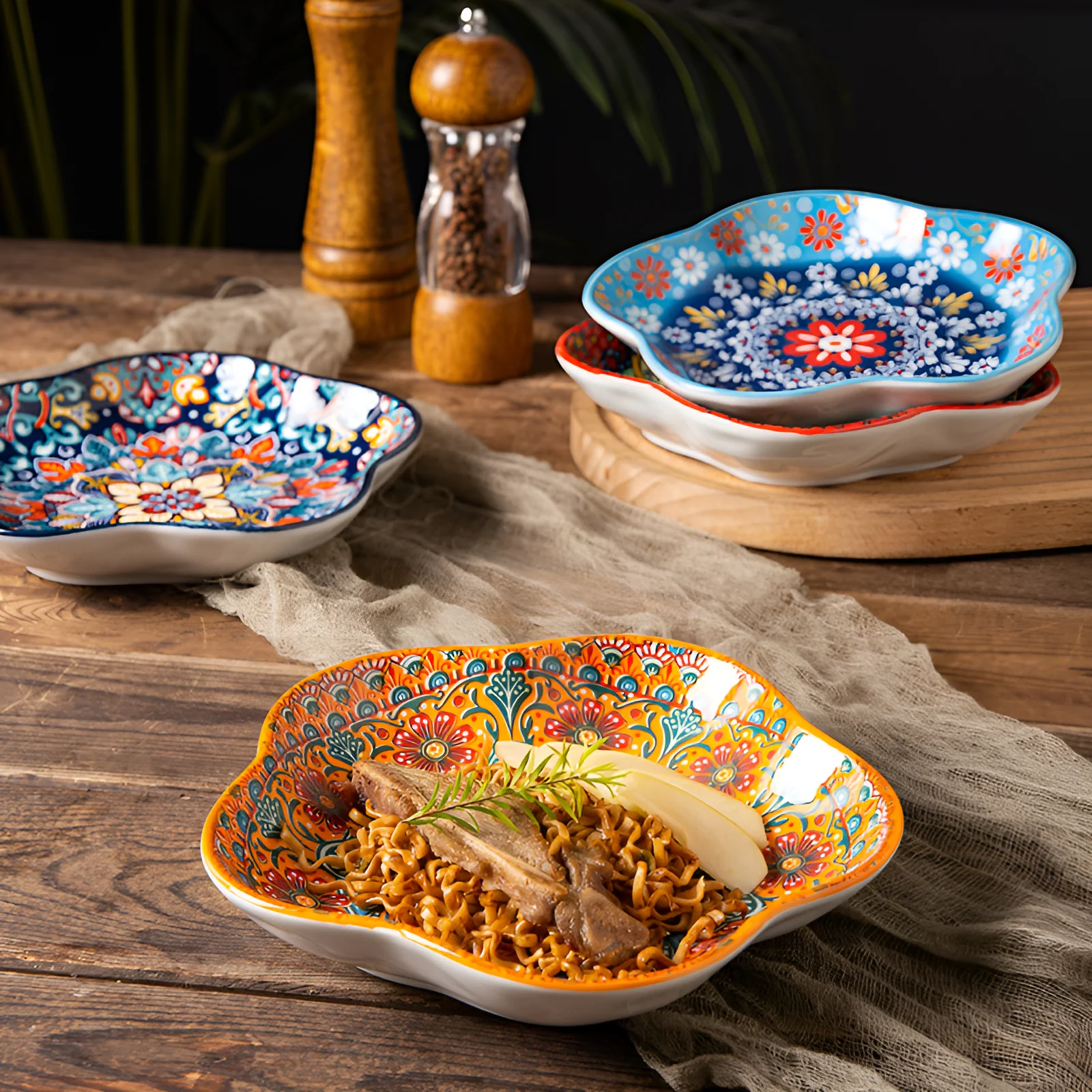 Mirelle Petal Deep Plates - Image 3