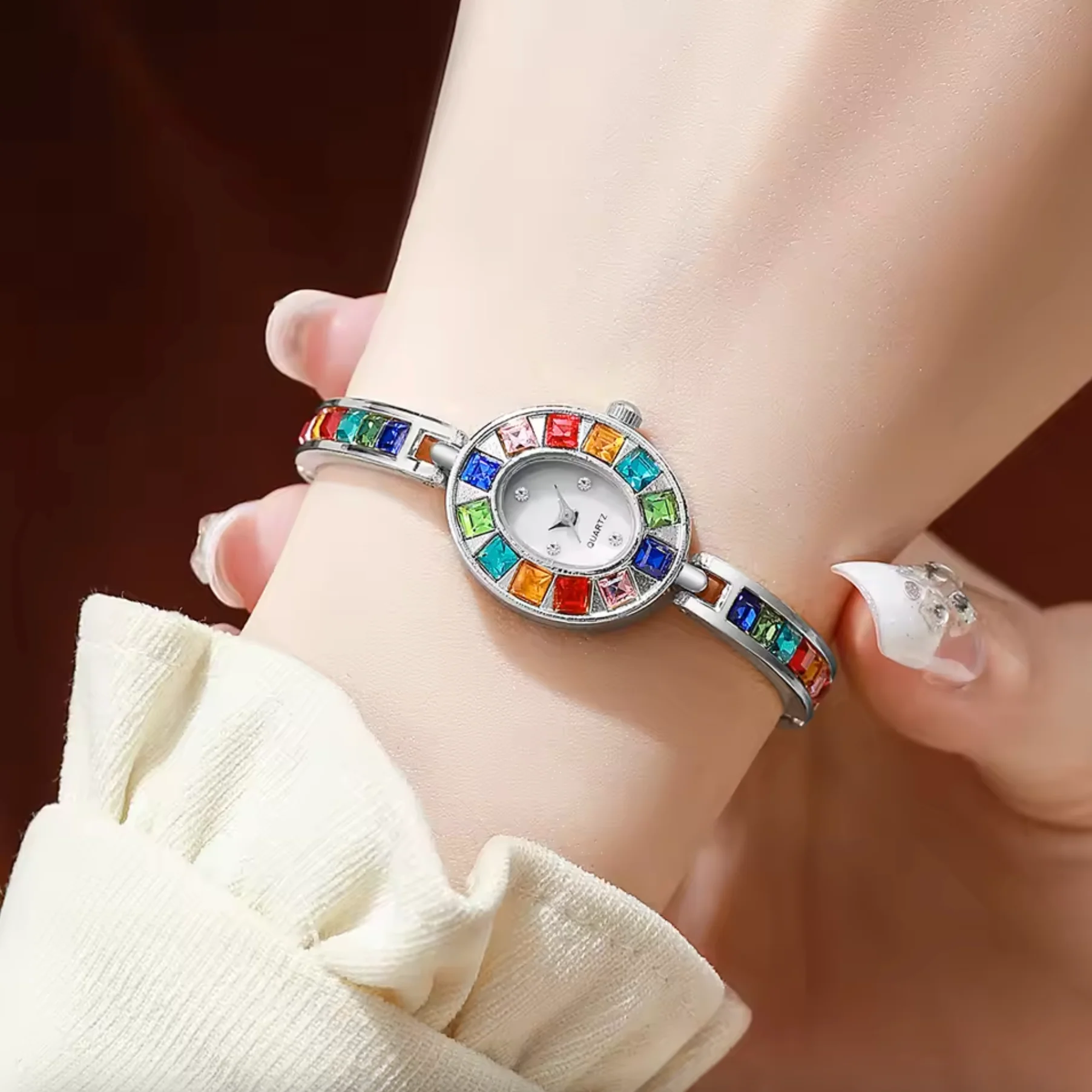 Solune Arc Prism Watch - Image 7
