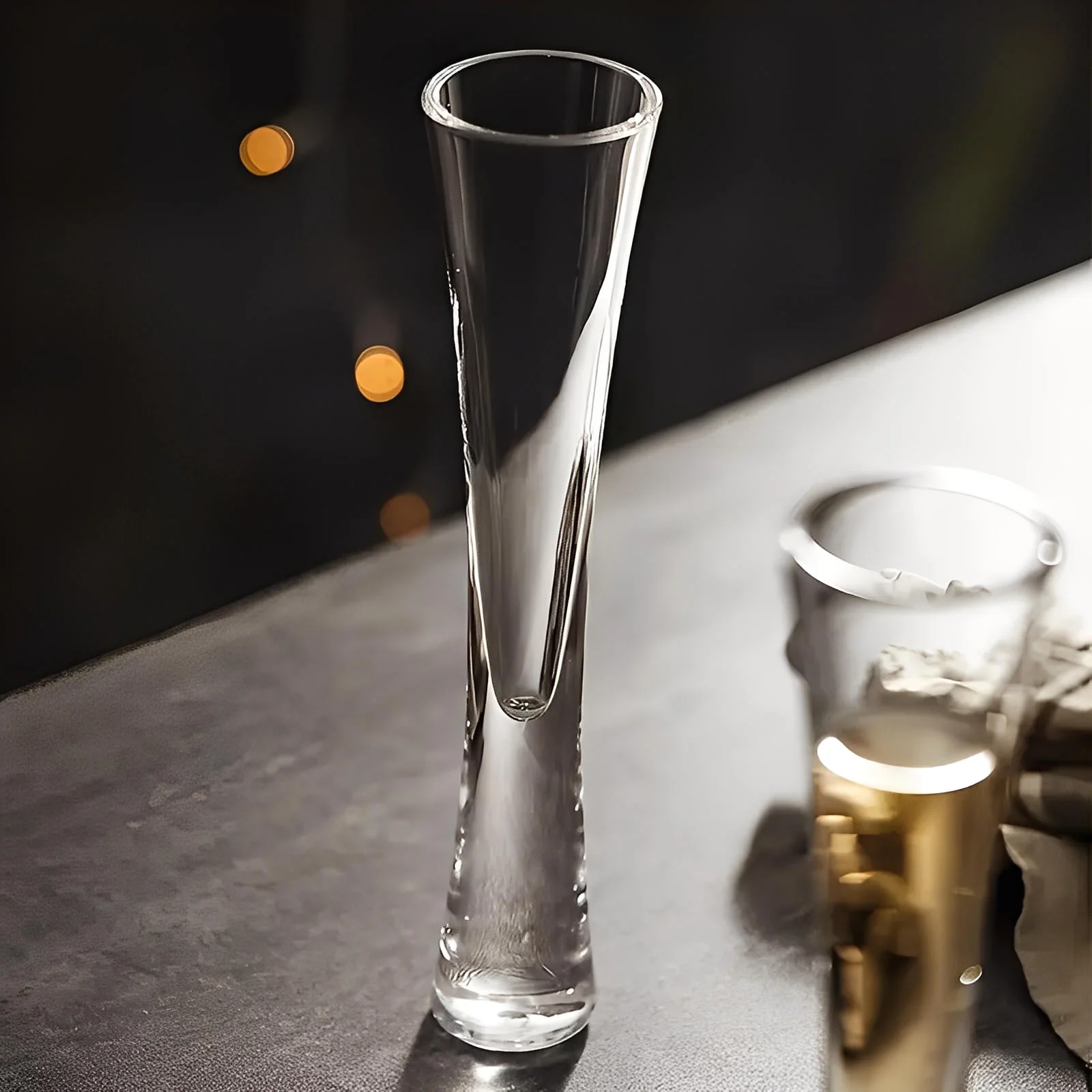 Sorelle Tapered Flute Glass - Image 2