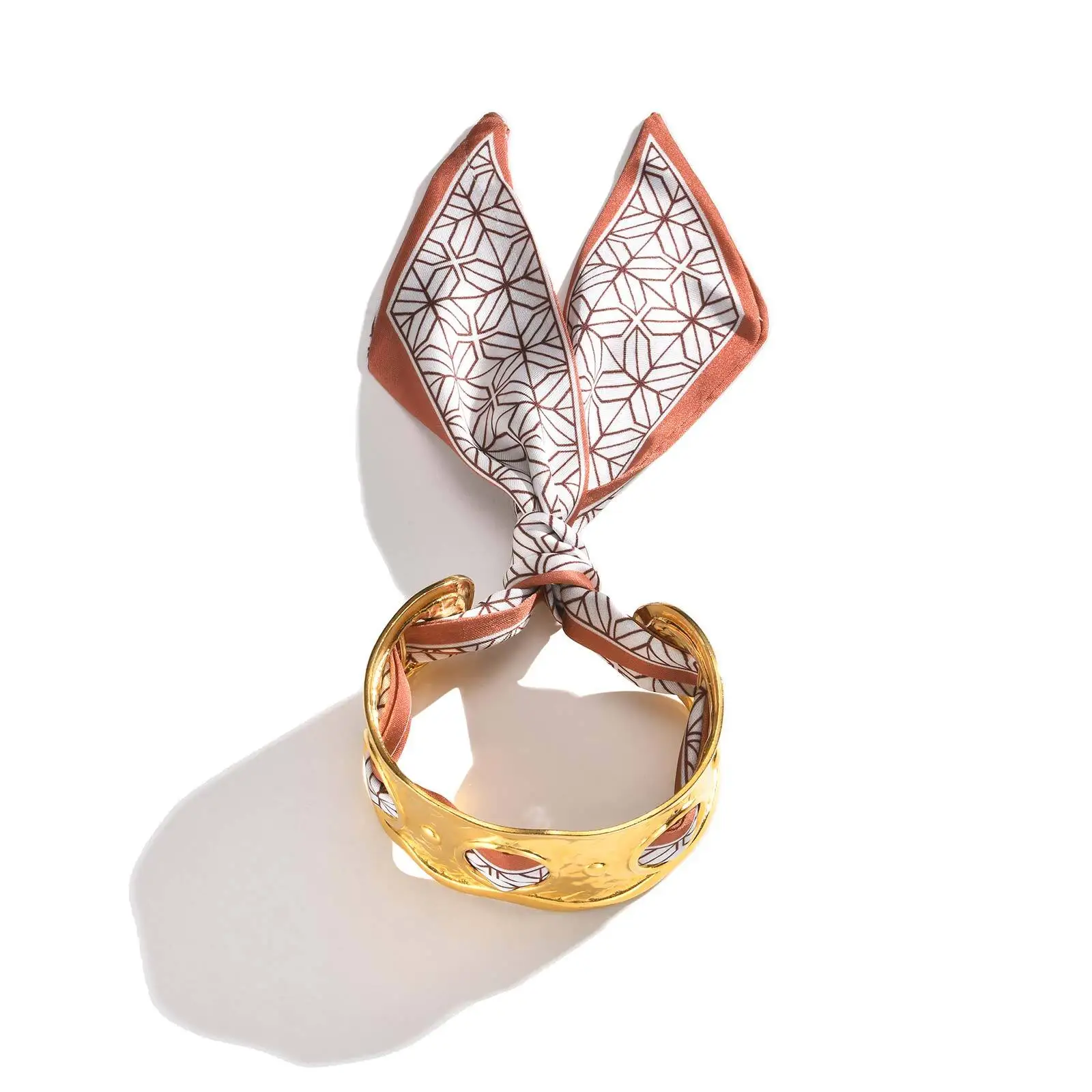 Velra Silk Thread Bracelet - Image 7
