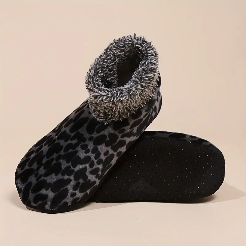 Women's Leopard Print Slippers - Image 5