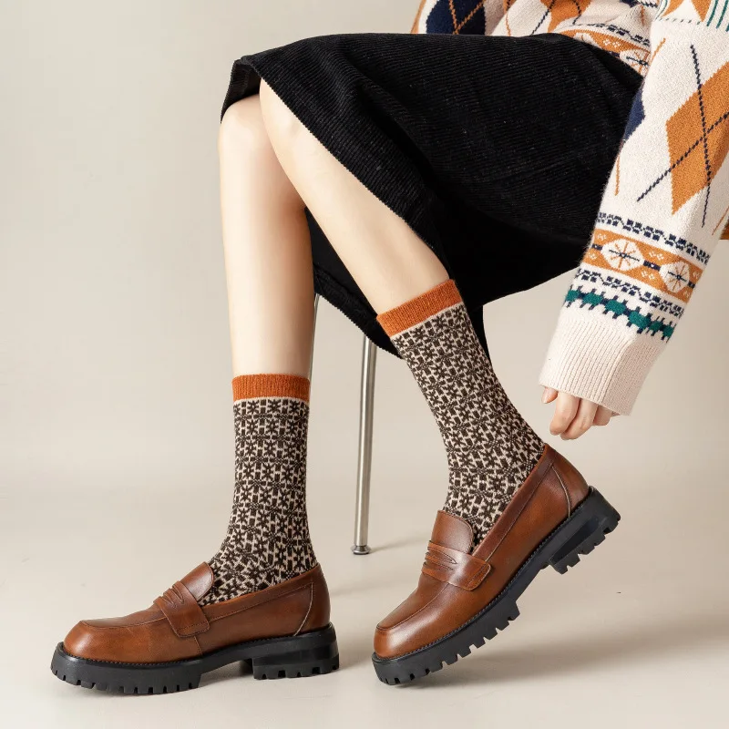Women's Vintage Crew Socks - Image 2